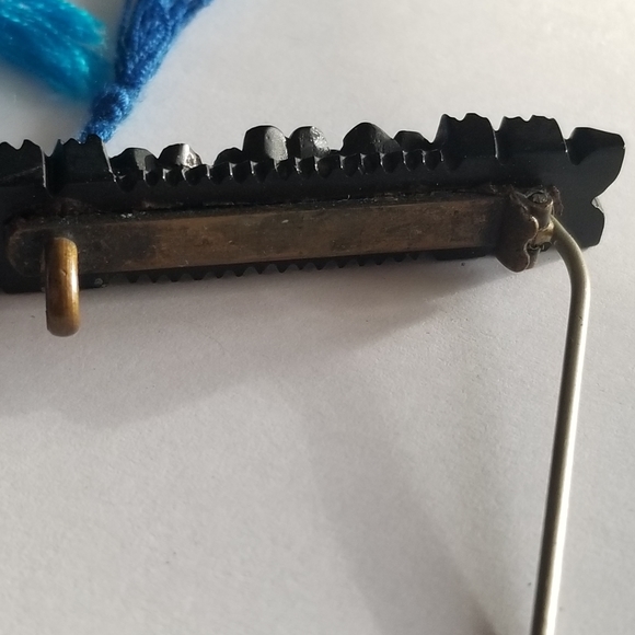 Relisted -Antique Whitby Jet bar pin black carved flowers floral mournin - Picture 12 of 12